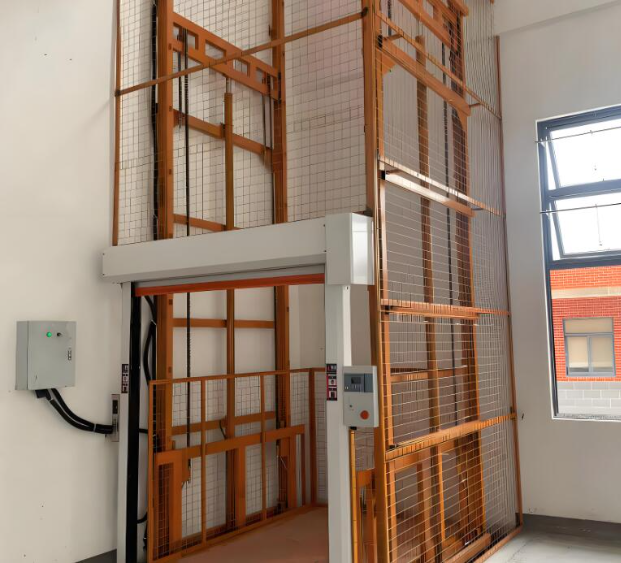 双鸭山升降货梯是特种设备码